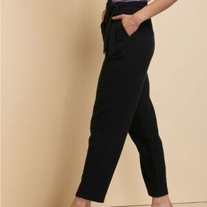 NWT Ricki’s Ankle Pants With Tie Belt